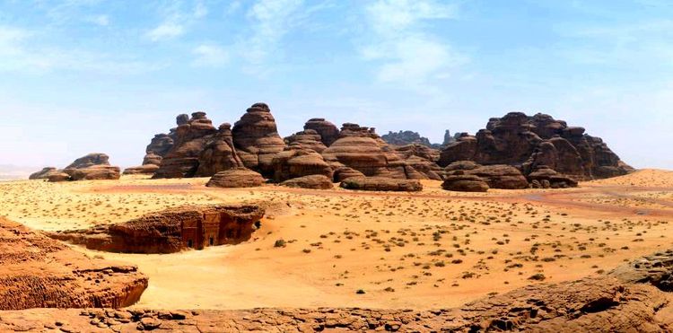 Entdecken wir gemeinsam die grandiose Stätte von Mada'In Saleh (Hegra)
