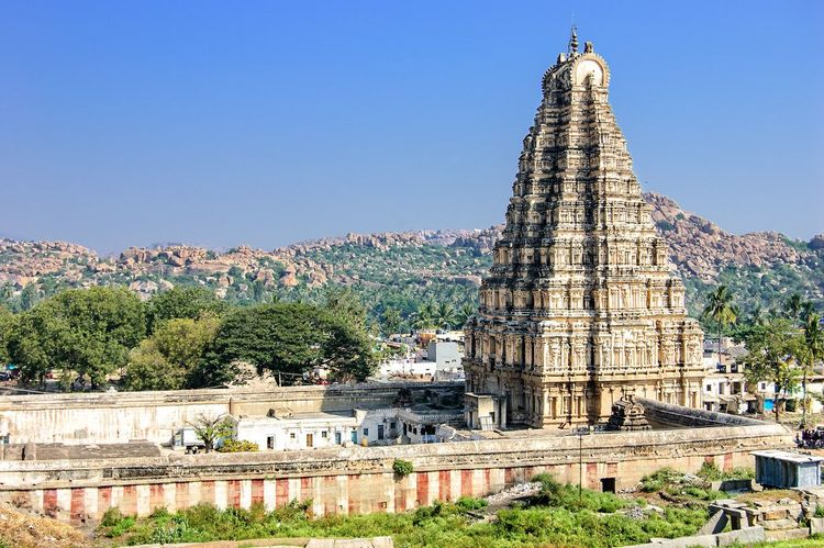 Le temple de Virupaksha à Hampi dans le Karnataka.