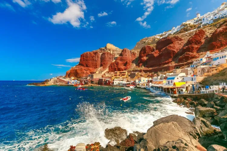 Plage rouge Santorin