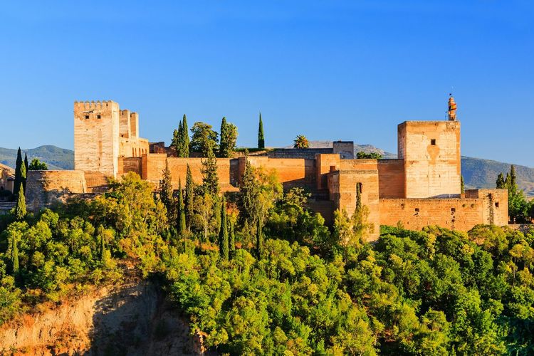 L'Alhambra de Grenade, joyau mauresque de l'Andalousie