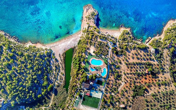 Vue aérienne sur le camping Ametlla à Ametlla de mar, Catalogne, Espagne