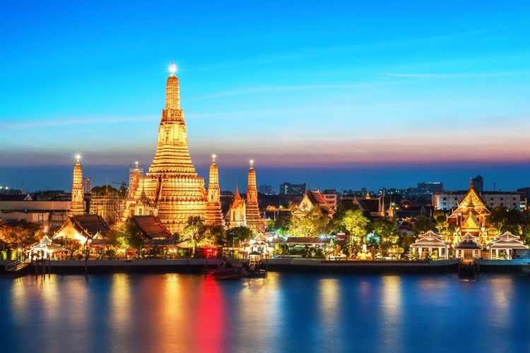 La ville de Bangkok se trouve sur les rives de la rivière Chao Phraya