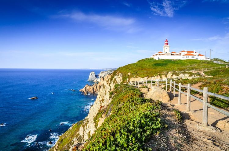 Cabo da Roca, le phare et la falaise la plus occidentale du continent, Portugal