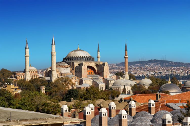 Visit Istanbul's legendary landmark: the Hagia Sophia