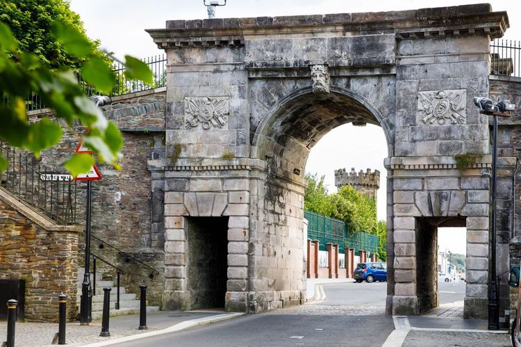 Les murailles de Derry entourent le centre ville où aura lieu de nombreuses activités