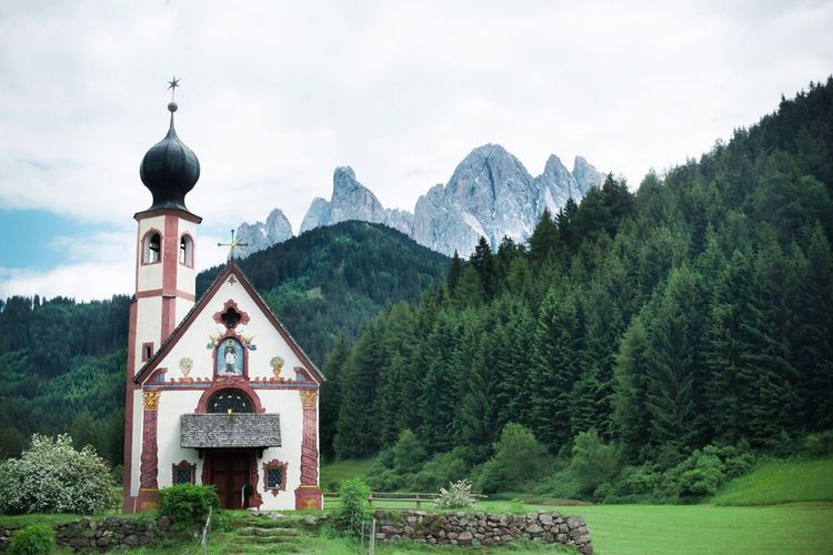 Eglise San Giovanni, Dolomites