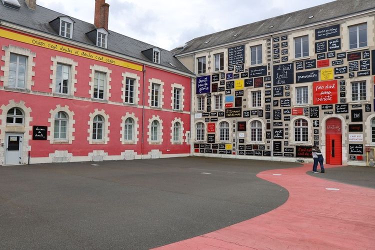 Fondation du doute à Blois