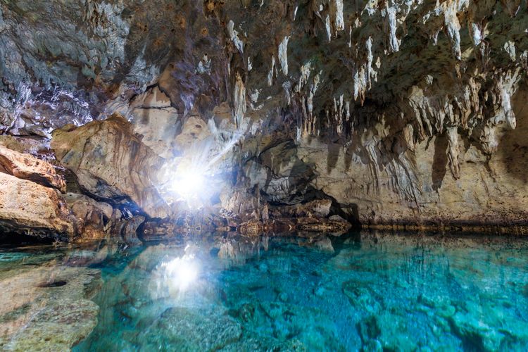 Hinagdanan cave, Philippines