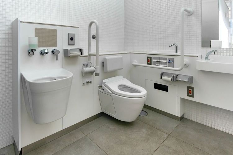 Les toilettes japonaises sont très équipées
