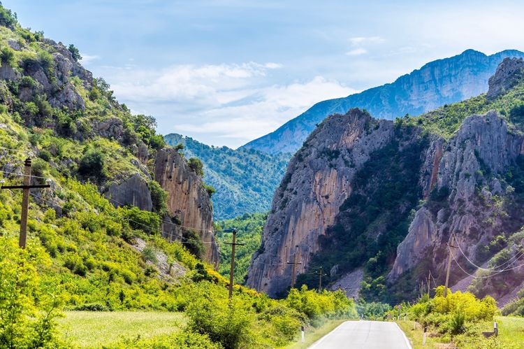 Vue approchant des gorges de Këlcyrë
