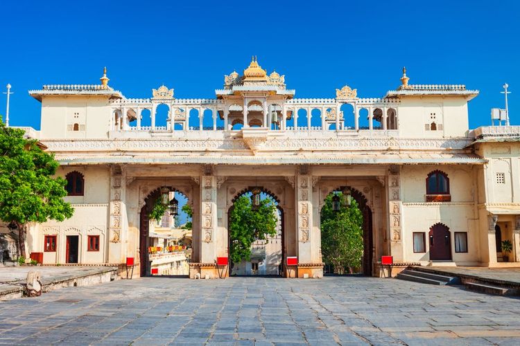 L'entrée palais de la ville d'Udaipur