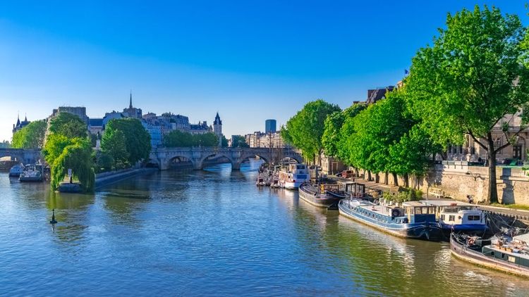 La Seine qui accueillera des épreuves de natation des JO de Paris, France