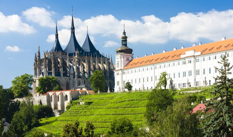 La cathédrale de Saint-Barbara et le collège des jésuites à Kutna Hora