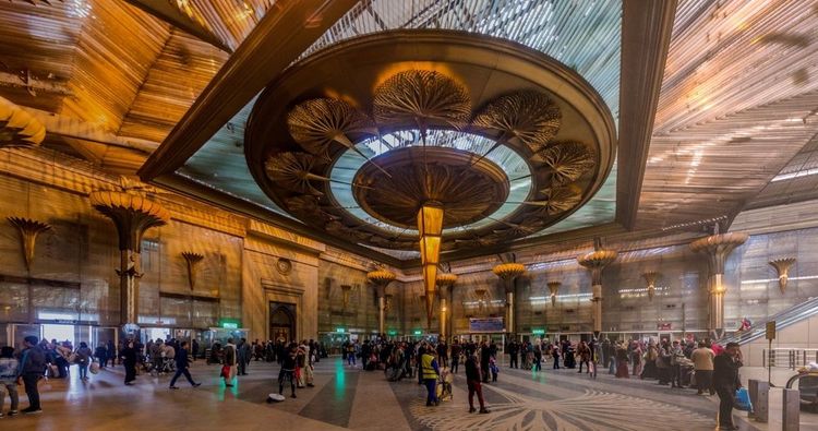 L'intérieur de la gare Ramsès au Caire