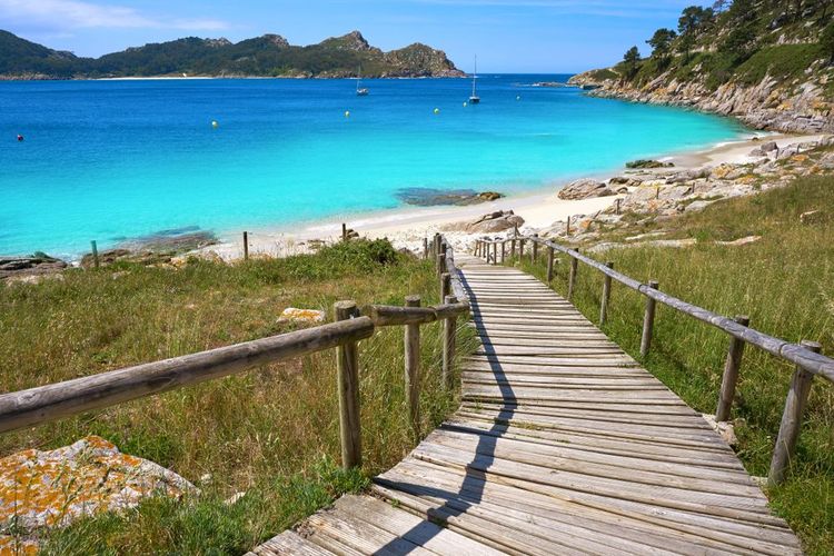 La plage de Nostra Señora dans les îles Cies en Espagne