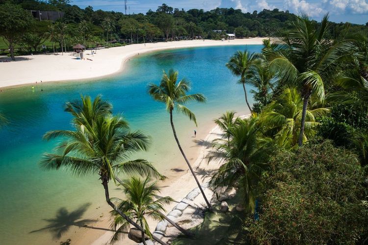 La plage de Palawan sur l'île de Sentosa, Singapour