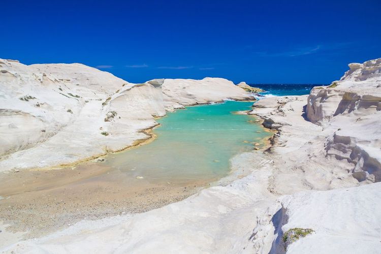 La plage de Sarakiniko, sur l'île de Milos, Grèce