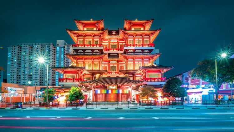 Le Buddha Tooth Relic Temple à Chinatown, Singapour