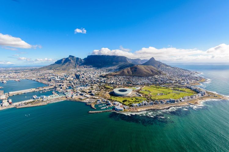 Vue aérienne sur la ville du Cap en Afrique du Sud © Deyan Denchev/Shutterstock