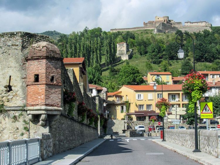 Le centre de Prats-deMollo-la-Preste