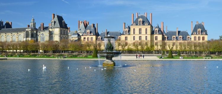 Le château de Fontainebleau près de Paris, France
