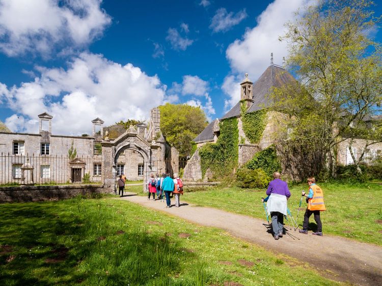 Visite la mansión de Kéroual