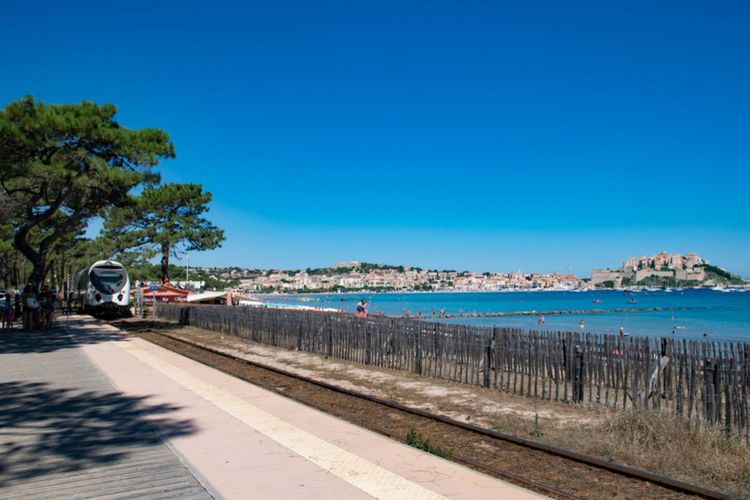 Ligne de la Blagne, Corse / shutterstock / Leonardo Conti