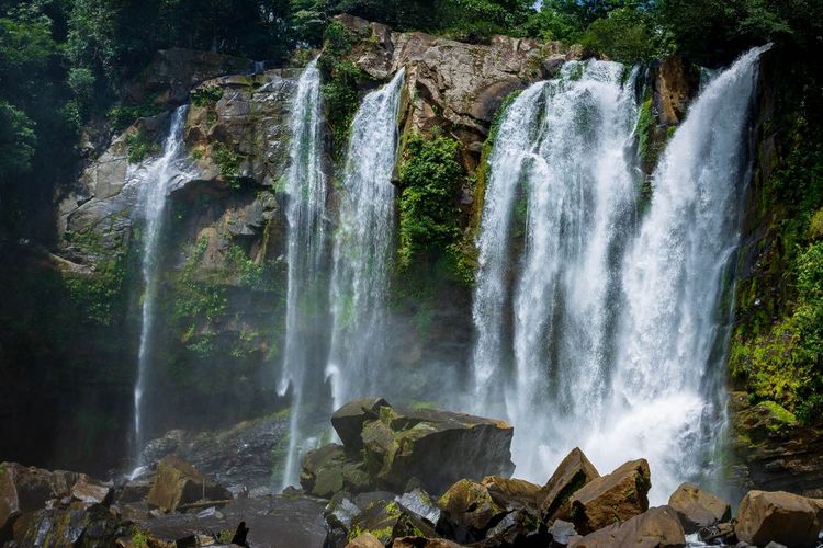 Les cascades de Nauyaca au Costa Rica