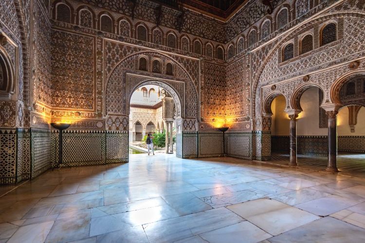 Les détails architecturaux de l'Alcazar de Séville