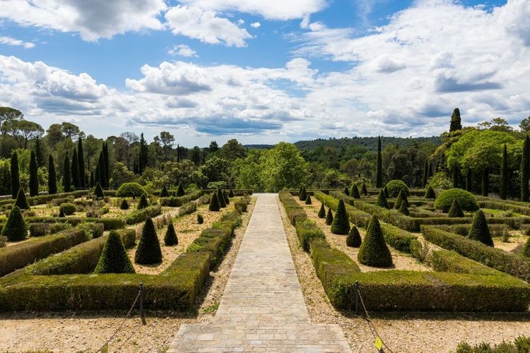 Les jardins du château de Restinclières, France