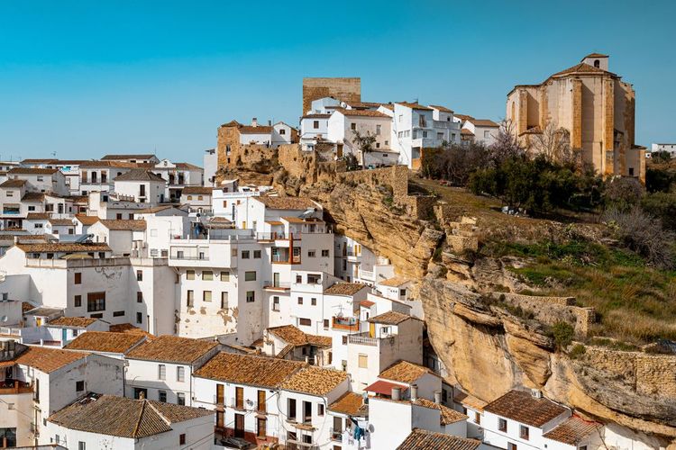 Les maisons blanches de Setenil de las Bodegas, Espagne