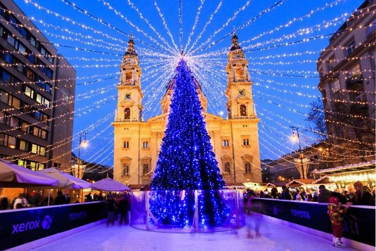 Le marché de Noël de la Basilique de l'Avent