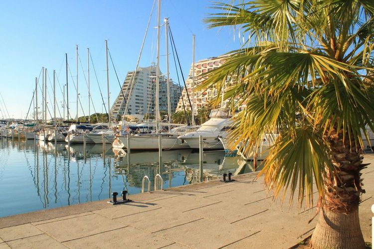 Marina et pyramides de la Grande Motte