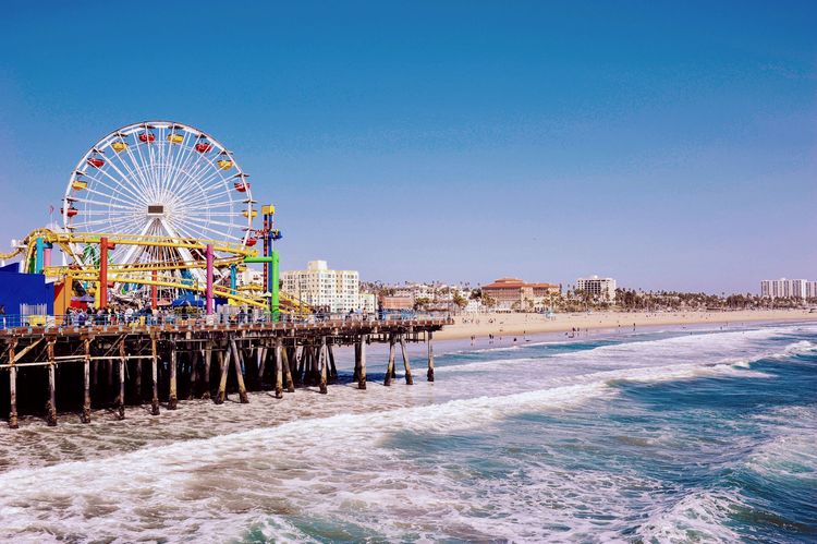 Visit Santa Monica, the finish line and the final touch to Route 66