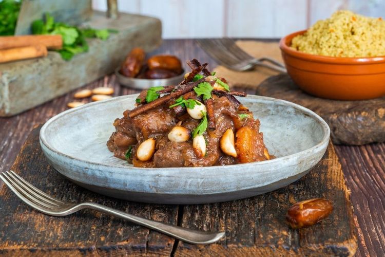 Le méchoui est souvent composé de viande de mouton ou d'agneau © Beata Aldridge/123rf
