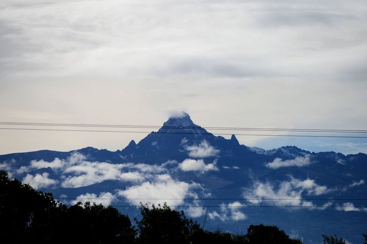 Vue aérienne du Mont Kenya
