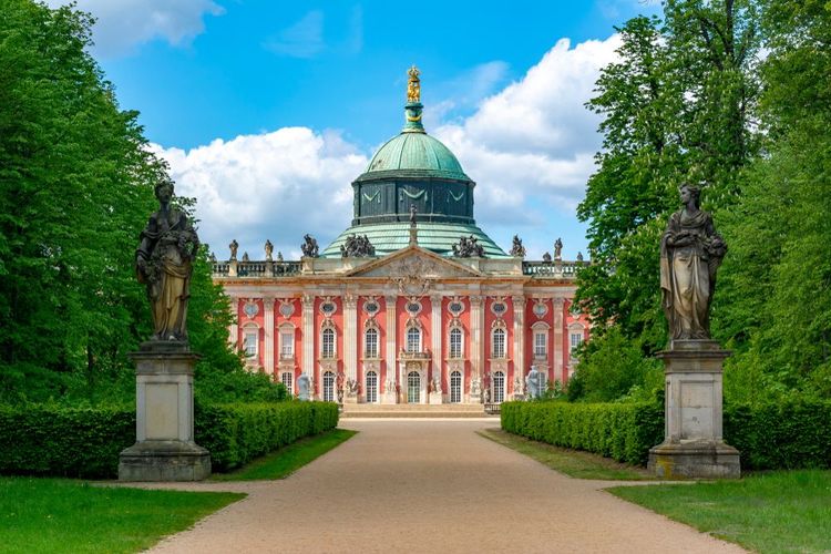 Nouveau Palais dans le parc de Sanssouci à Postdam, Allemagne