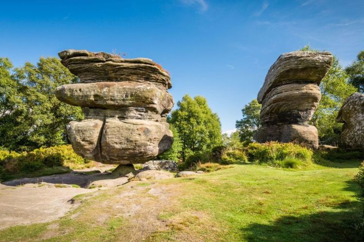 Rocher Idol Rock, Angleterre