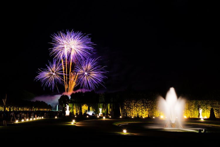 Les grandes eaux nocturnes de Versailles et ses feux d'artifice