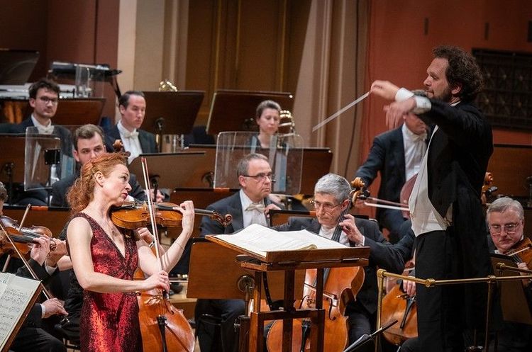 La compétition se joue aussi au violon © Pražské jaro / Prague Spring Festival 2024 – Ivan Malý