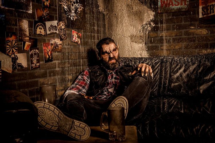 Un vampire, un zombie ou simplement un loup-garou ?