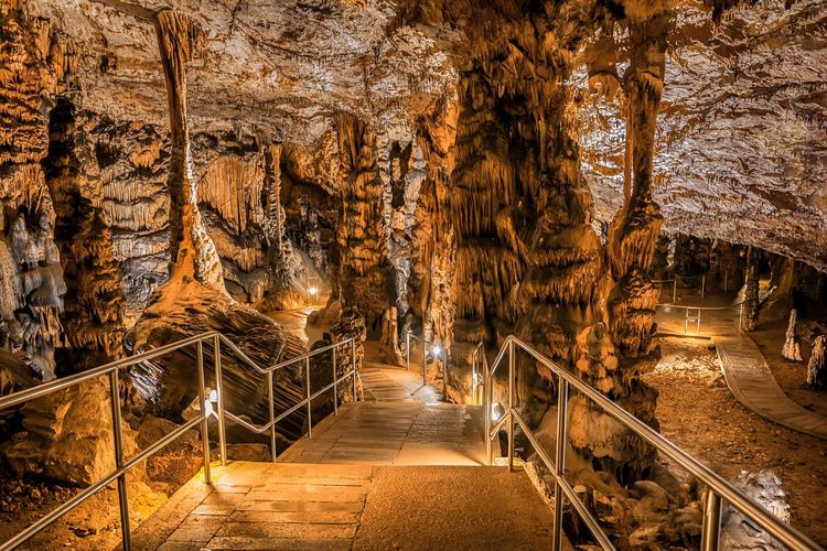 Une grotte du karst d'Aggtelek en Hongrie
