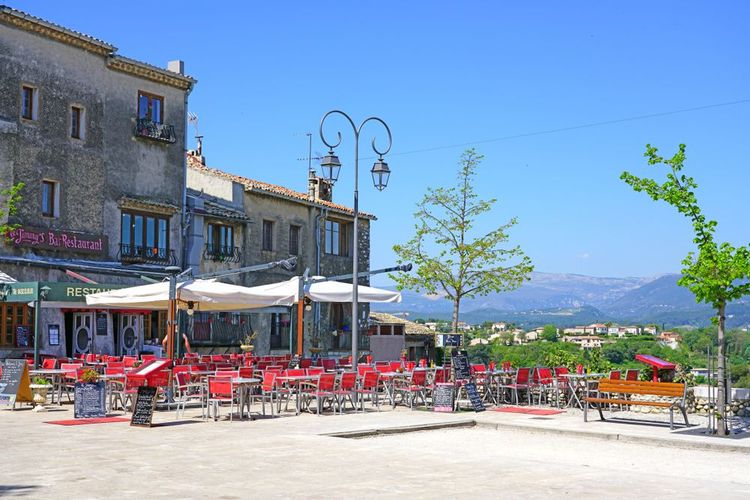 Une terrasse de Cagnes-Villes, France