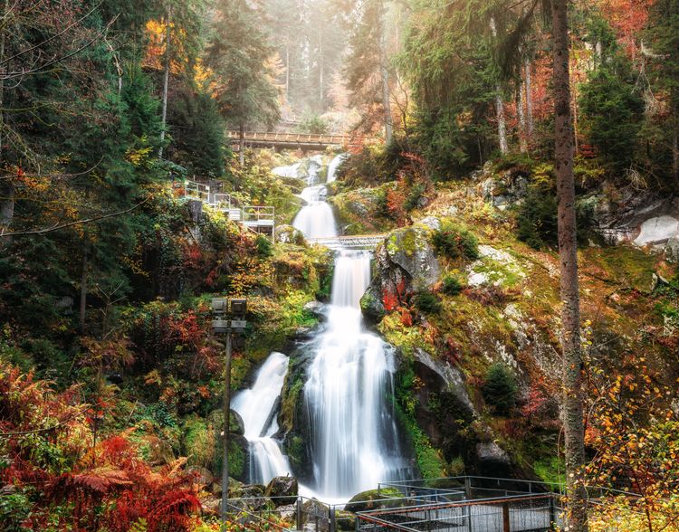 Les cascades de Triberg im Schwarzwald, hautes de 163 mètres