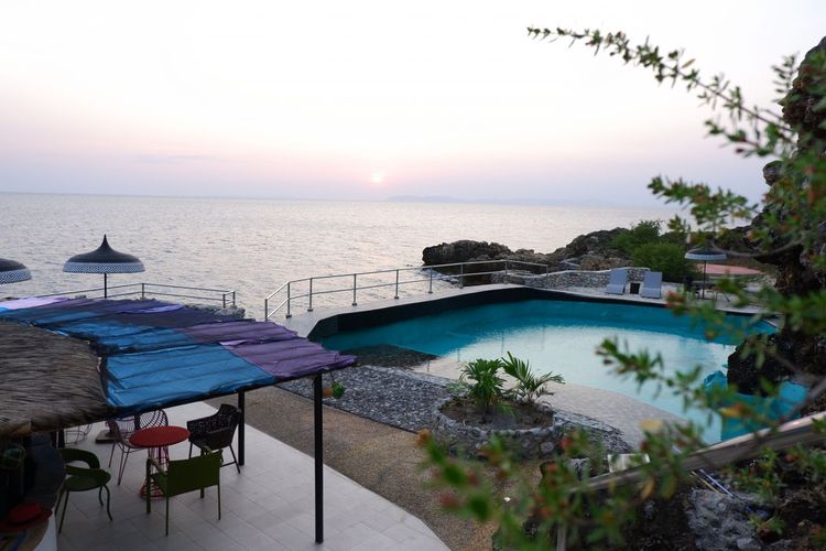 L'île possède aussi une piscine ! © Privateislandsonline.com