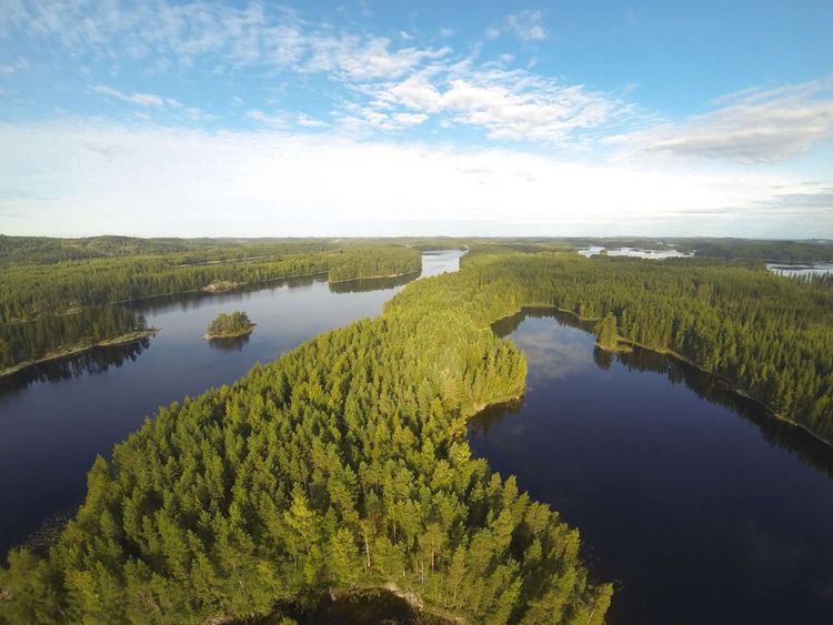 Le paysage de l'île est très divers © Privateislandsonline.com