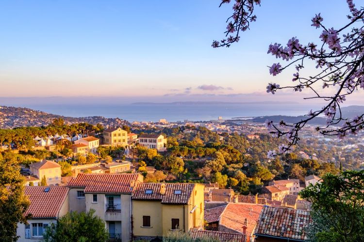Le village de Bormes les Mimosas en hiver