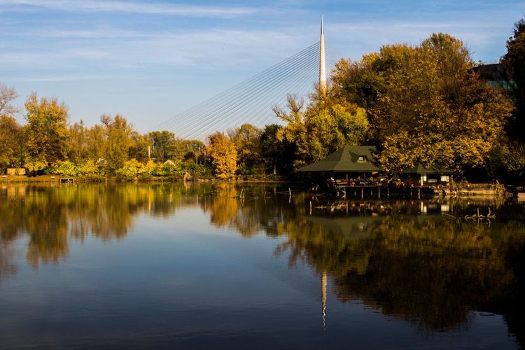  Le lac Ada en Serbie