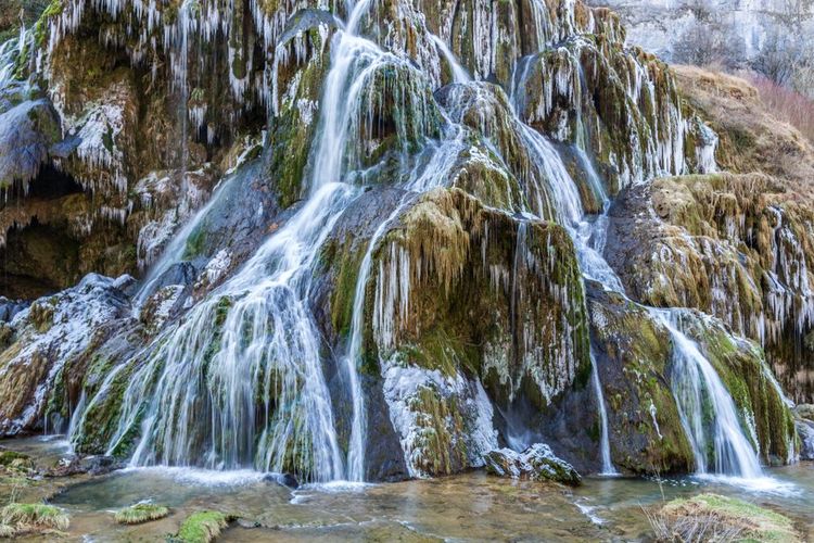 Cascade des Tufs Baume-les-Messieurs France Jura