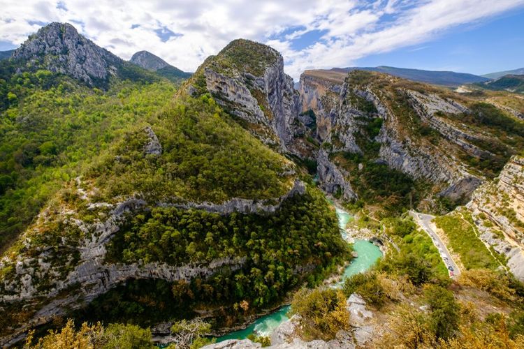 Vue sur les gorges du Verdon, depuis les hauteurs du site naturel.